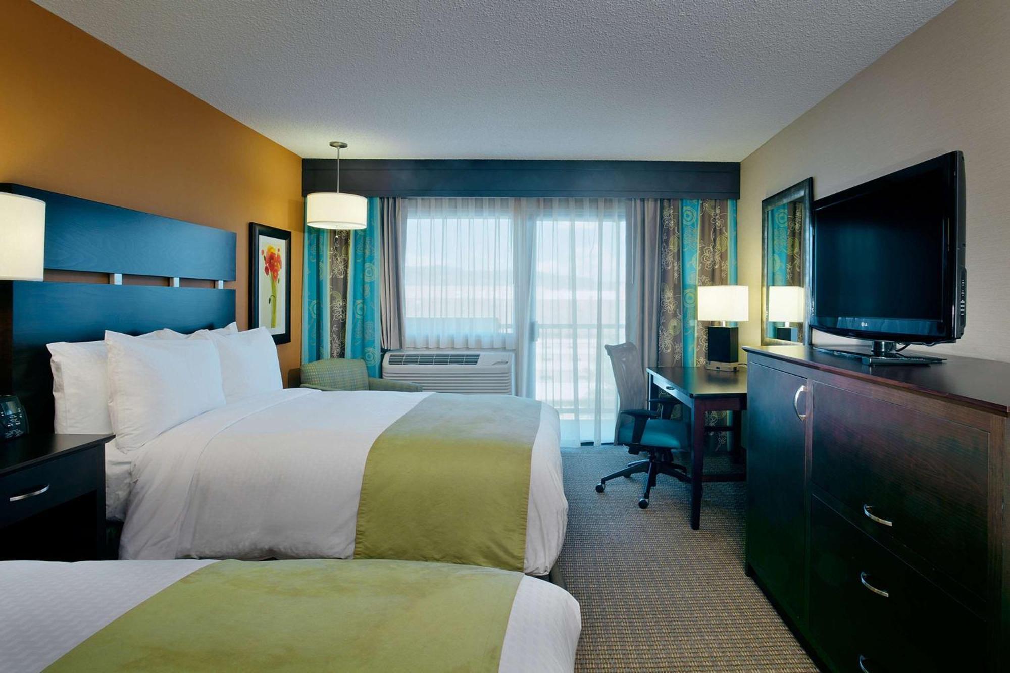 Doubletree By Hilton Santa Fe Hotel Екстериор снимка