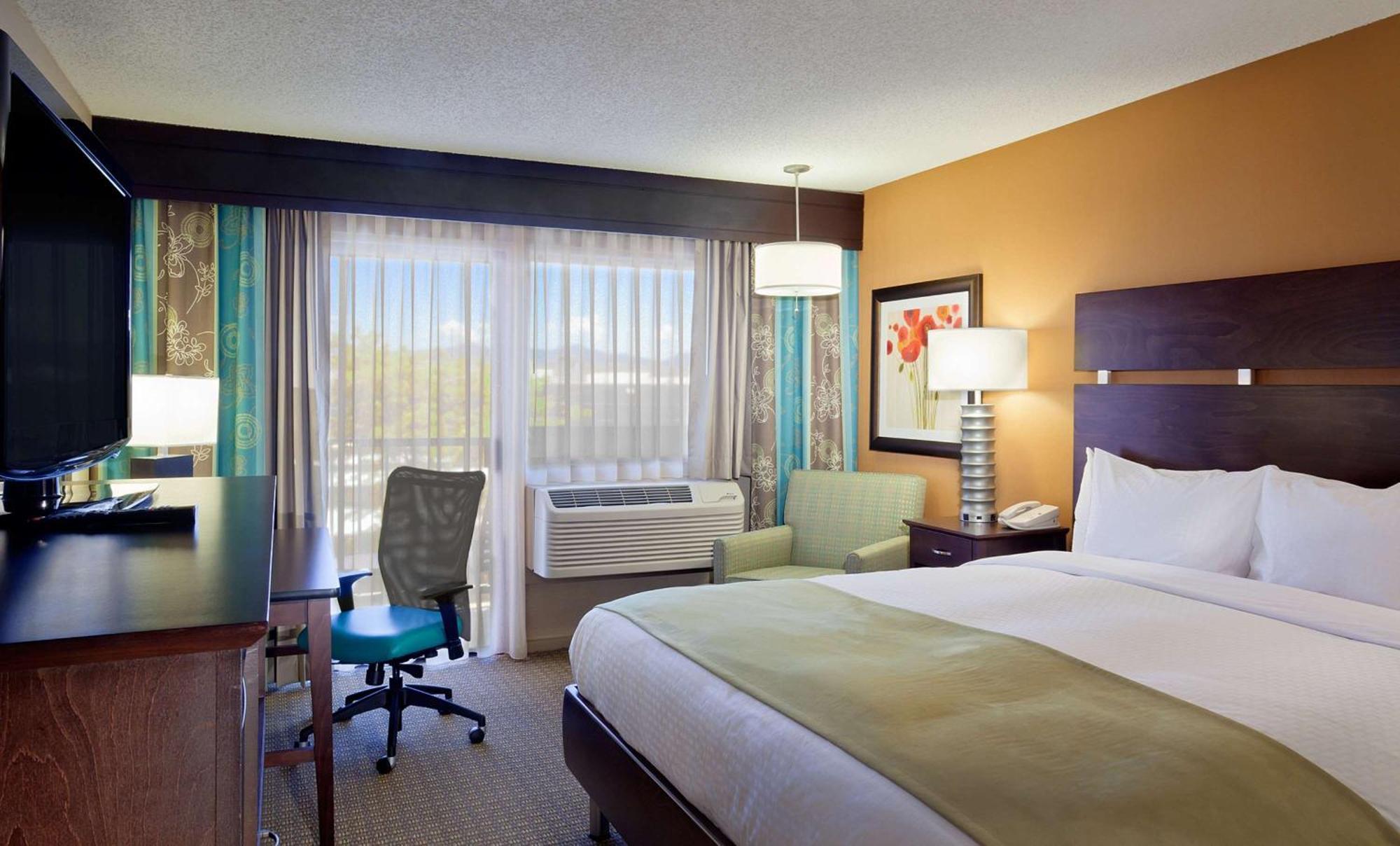 Doubletree By Hilton Santa Fe Hotel Екстериор снимка